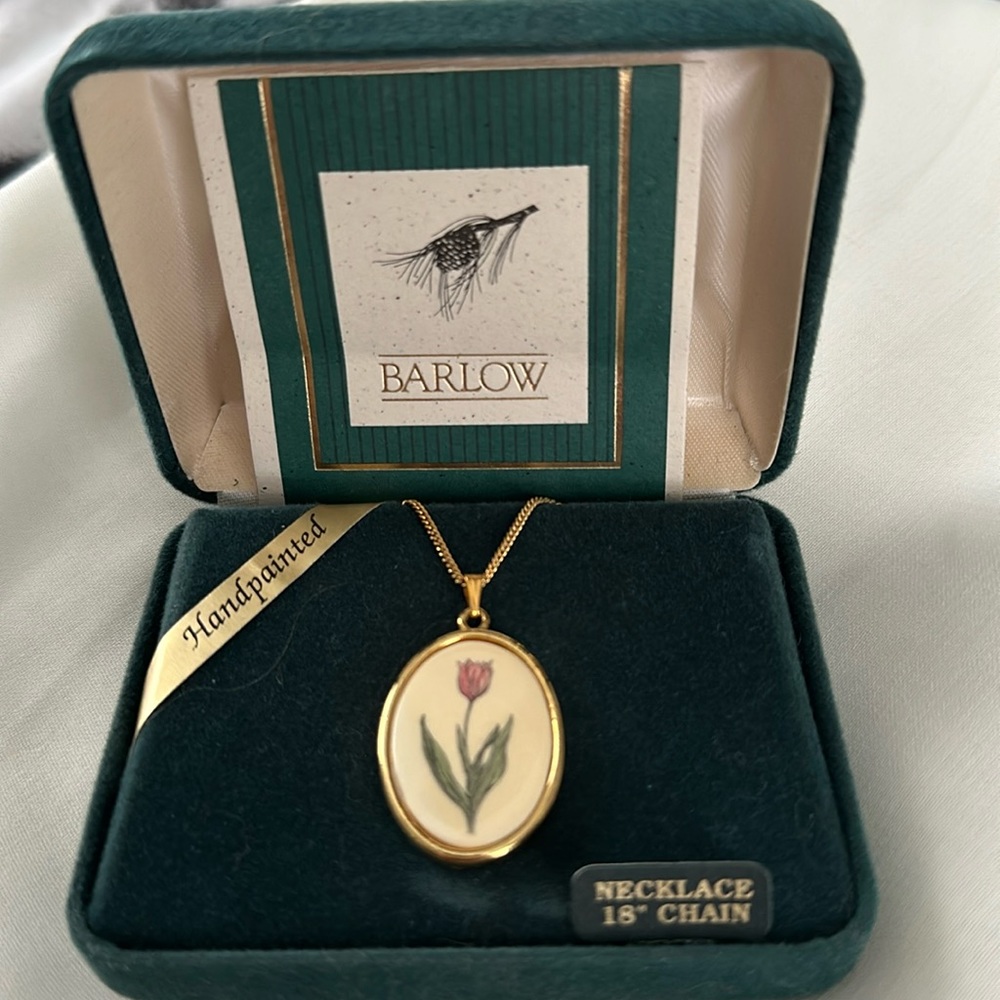 New Barlow hand painted tulip pendant.